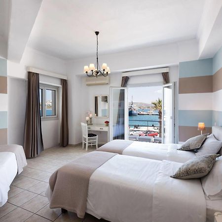 Hotel Oasis Páros Extérieur photo