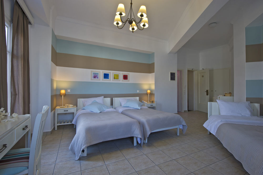 Hotel Oasis Páros Extérieur photo