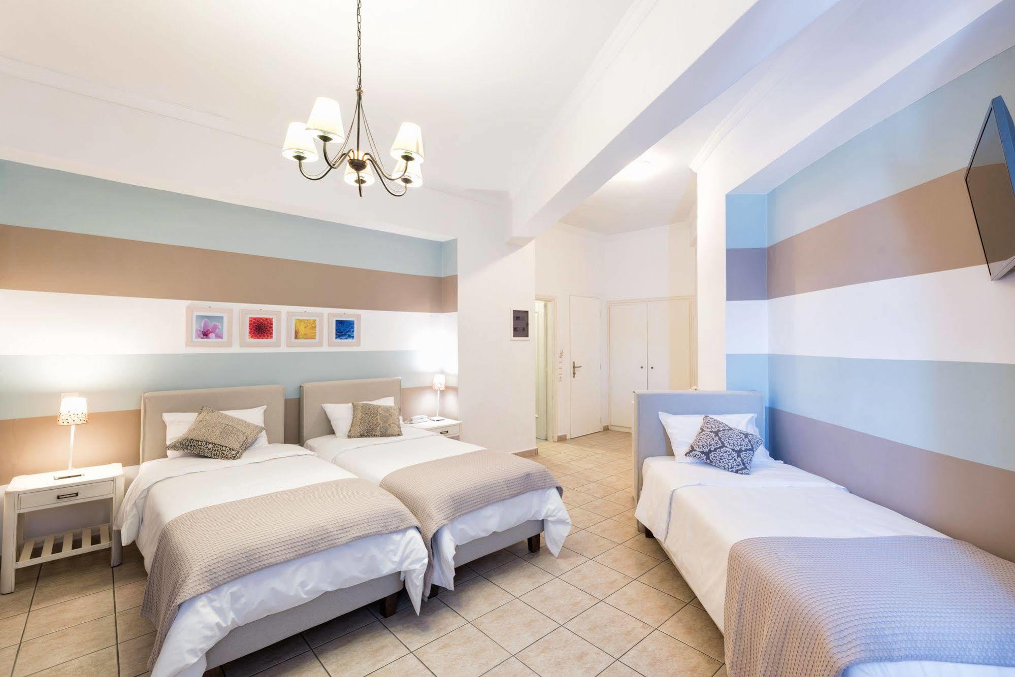 Hotel Oasis Páros Extérieur photo